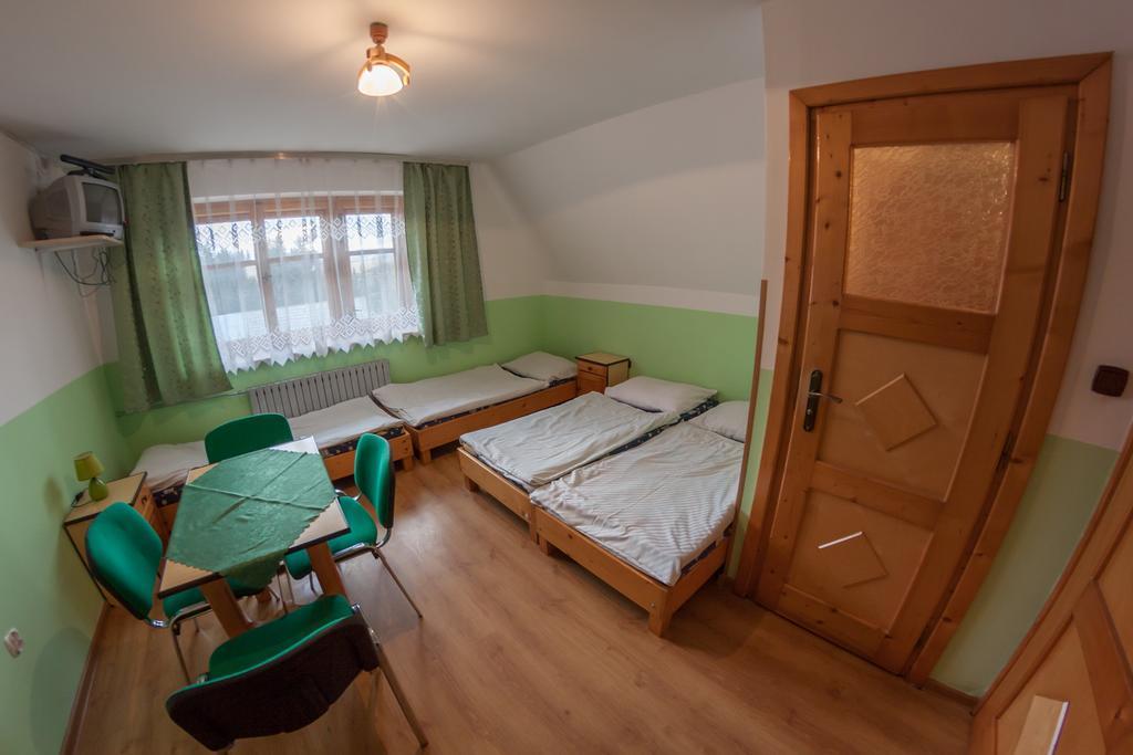 Dom Wczasowy Jesionkowka Poronin Room photo