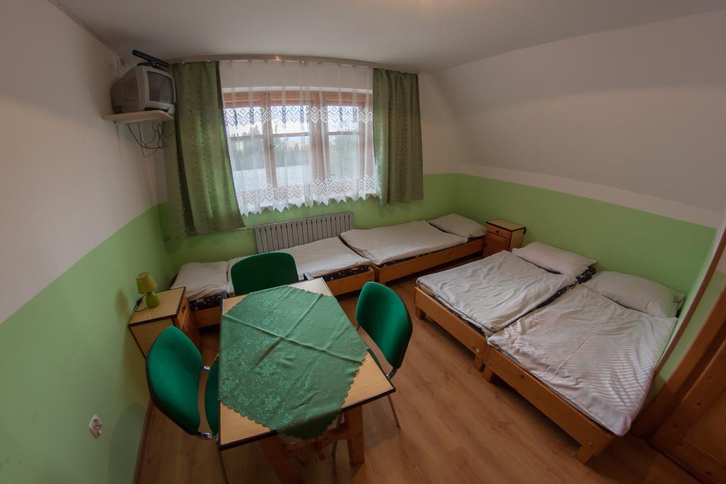 Dom Wczasowy Jesionkowka Poronin Room photo